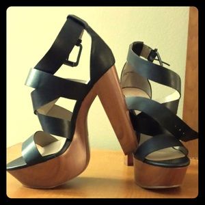 JustFab Black and Tan wood heels