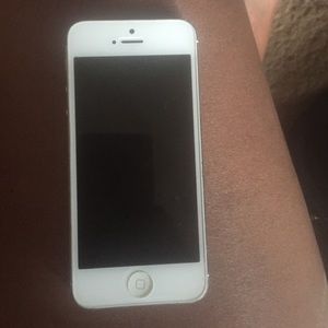iPhone 5 64g