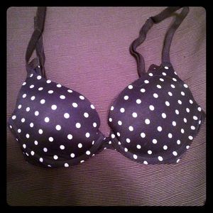 VS PINK Wear Everywhere Push-Up Bra 32A