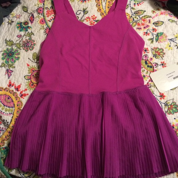 Lulu top.