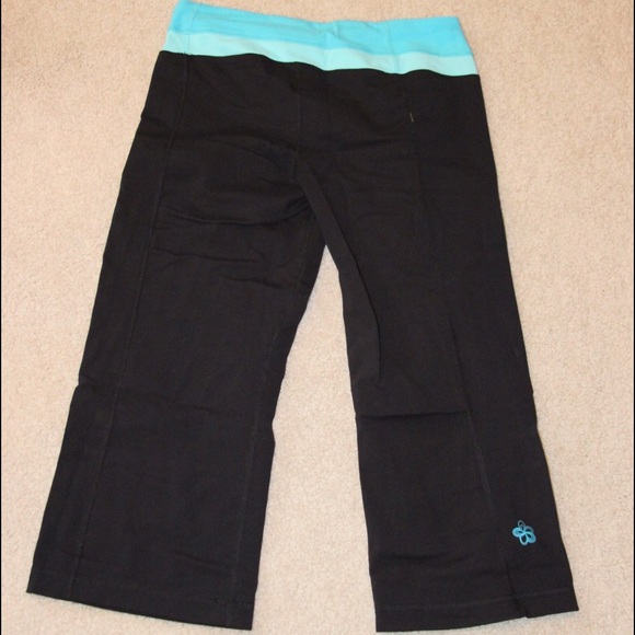 Wide Leg Crop Yoga Pants