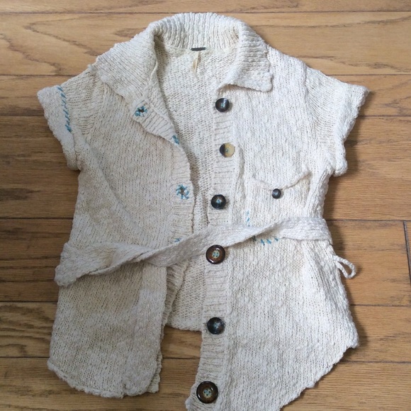 Free People Sweaters - Free People Short Sleeve Cream Knit Sweater