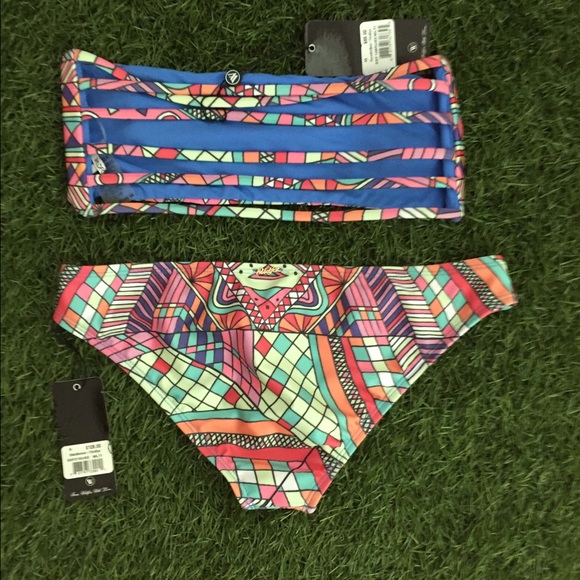 💥Host Pick❤️ Wildfox Third Eye bikini - Picture 2 of 3