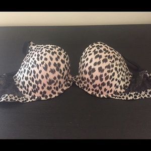 Victoria's Secret biofit bra