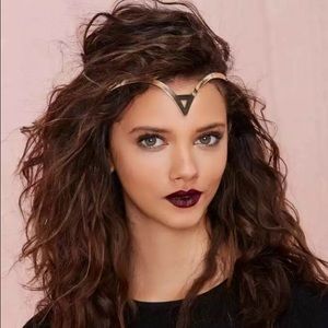 Nasty Gal Gold tiara. Brand New.