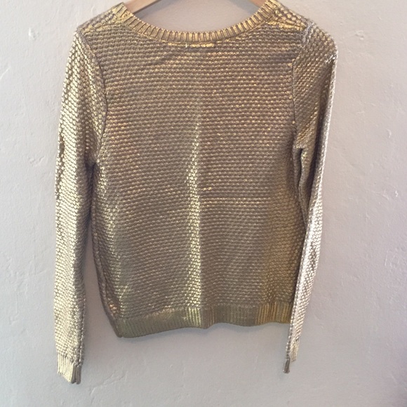 Beautiful Gold Sweater - Picture 2 of 3