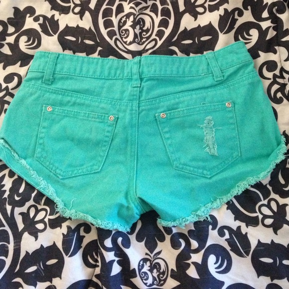 Turquoise forever 21 shorts - Picture 2 of 2