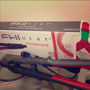 FHI Heat Technique Pro Flat Iron Hair Straightener