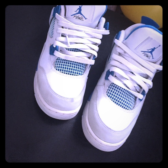 Jordan military blue 4