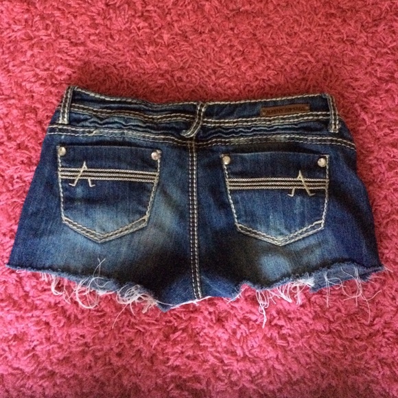 Shorts - Picture 2 of 2