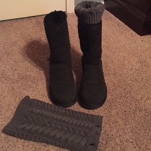 Short Uggs with Attachable Sock Cuffs