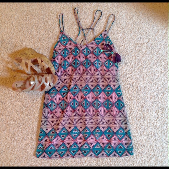 💜25%OFF BUNDLES💜Aztec print slip dress - Picture 2 of 2