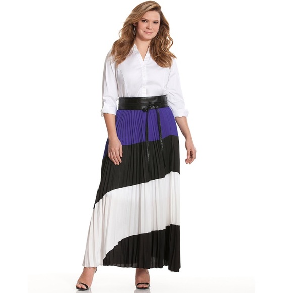 🎉🎉HOST PICK!🎉🎉Size 18/20 Maxi Skirt