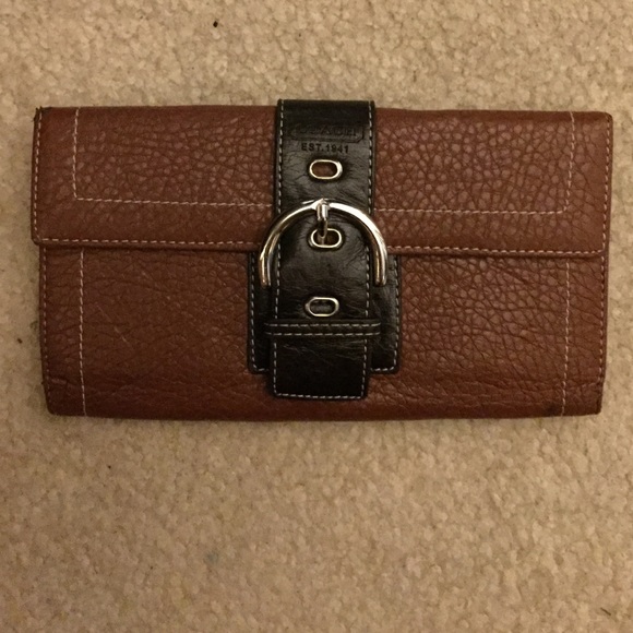 SOLD!!!  Wallet - Picture 1 of 3