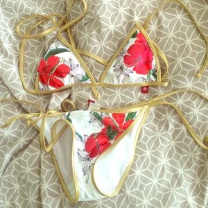 Guess bikini (dry cleaned)