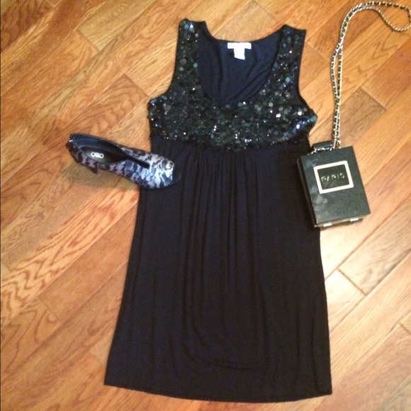 DESIGN HISTORY Dresses & Skirts - DRESS GLITTER