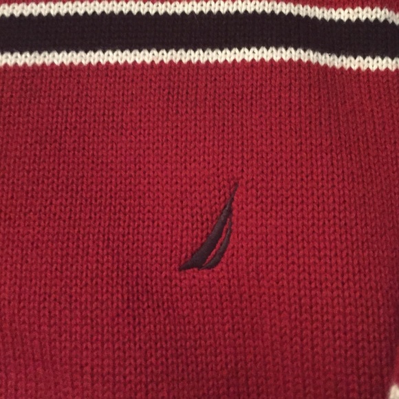 Red and blue striped Nautica men's sweater (L) - Picture 2 of 3