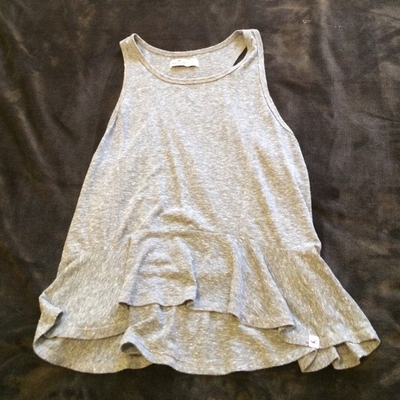 Hollister tank