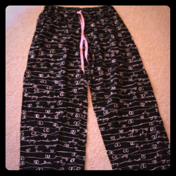 HUE pajama pants