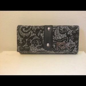 Fox wallet with necklace!