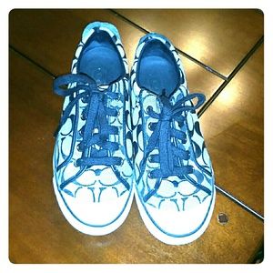 ******SOLD******Coach shoes