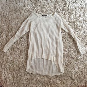 Long sleeve shirt.