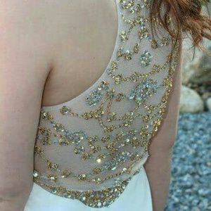 Prom/wedding dress