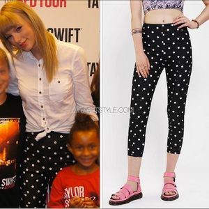 ❗️LOWEST ❗️ Kimchi Blue Printed HighRise PinupPant