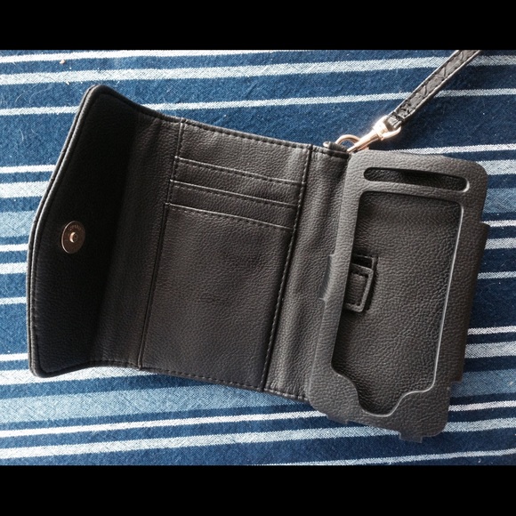 iPhone 5 case /wristlet - Picture 2 of 2