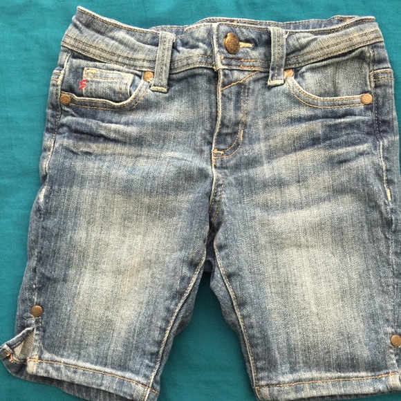 Kids seven7 Jean shorts size 7