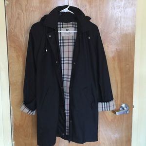 ❗️SOLD SOLD❗️Authentic Burberry Trench rain jacket