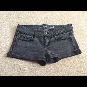 American Eagle Low Rise Shorts