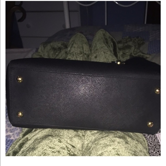 Micheal Kors Jetset Travel East West Tote - Picture 3 of 4