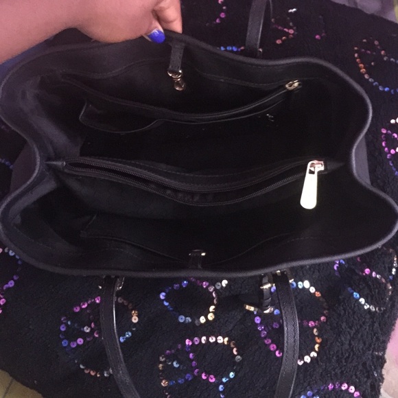 Micheal Kors Jetset Travel East West Tote - Picture 4 of 4