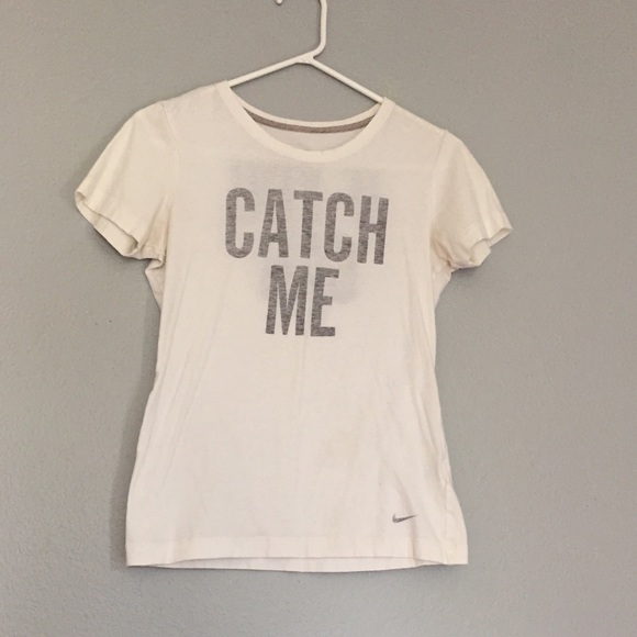 Nike CATCH ME IF YOU CAN White Medium Tee Track