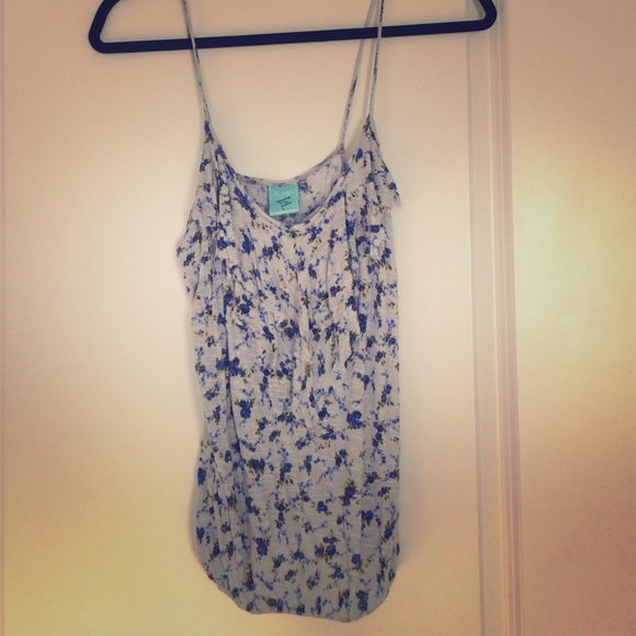 Ruffle front printed tank