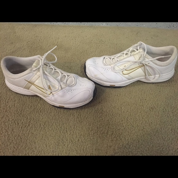 Nike size 8 white and gold!