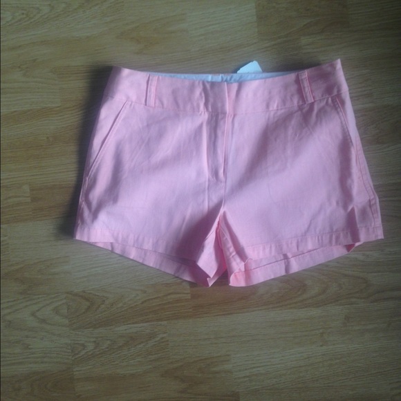 peach high waisted shorts