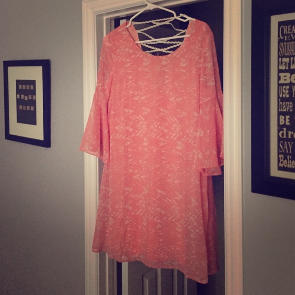 Entro Dresses & Skirts - Never worn bell sleeve dress
