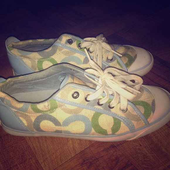 Coach sneaker 8.5 - Picture 1 of 3