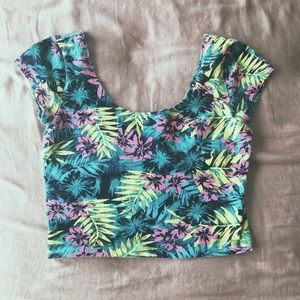TROPICAL / FLORAL CROP TOP ( BUNDLE AND SAVE )