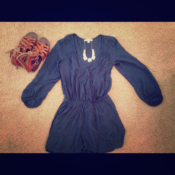 Navy Blue Flowy Romper - Picture 1 of 4