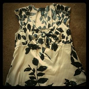 Black leaf shirt