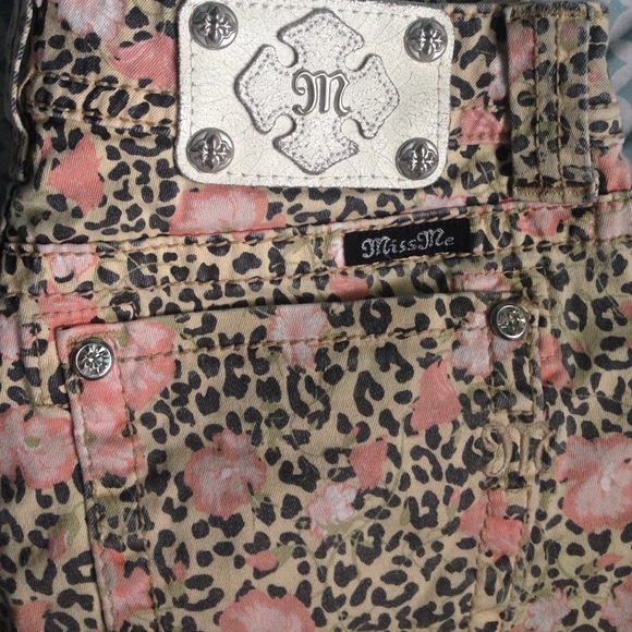 miss me printed shorts