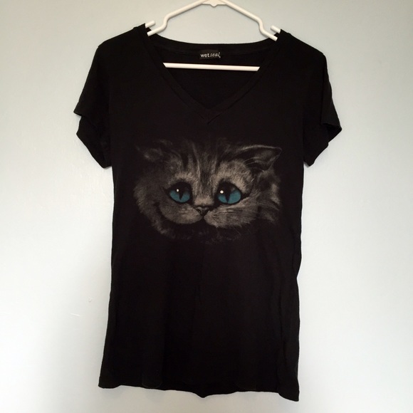 🌟Sold on Merc🌟 Wet Seal Cat V-Neck - Picture 1 of 1