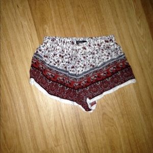 Bohemian flowey shorts