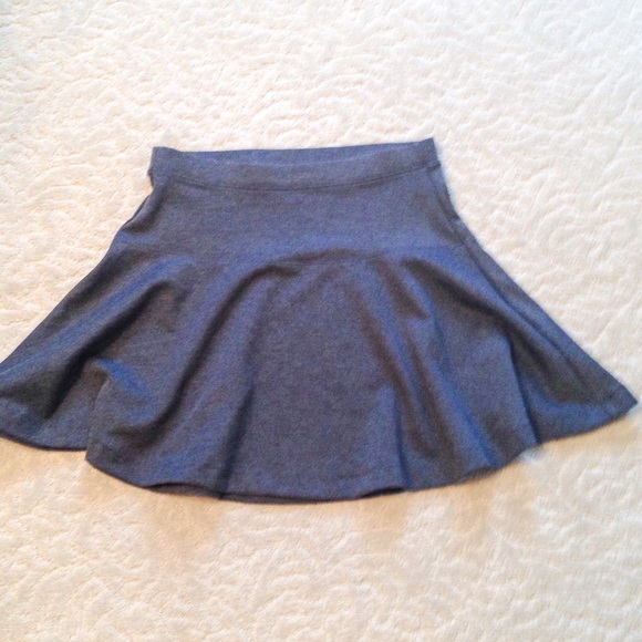 Grey Swing Skirt - Picture 2 of 3