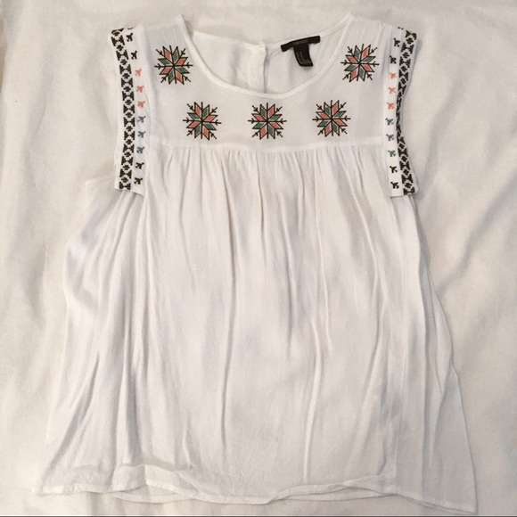 FOREVER 21 Peasant Boho Embroidered Tank