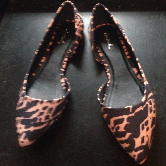 Shoes - Picture 3 of 3