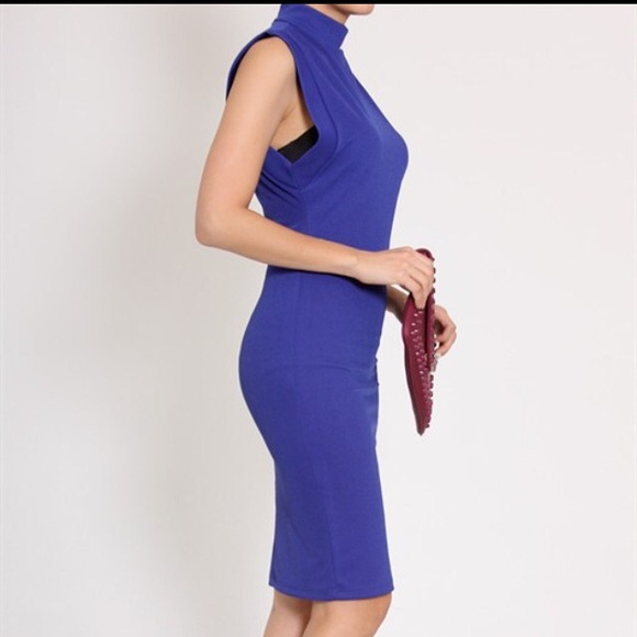 Dress - Picture 3 of 3